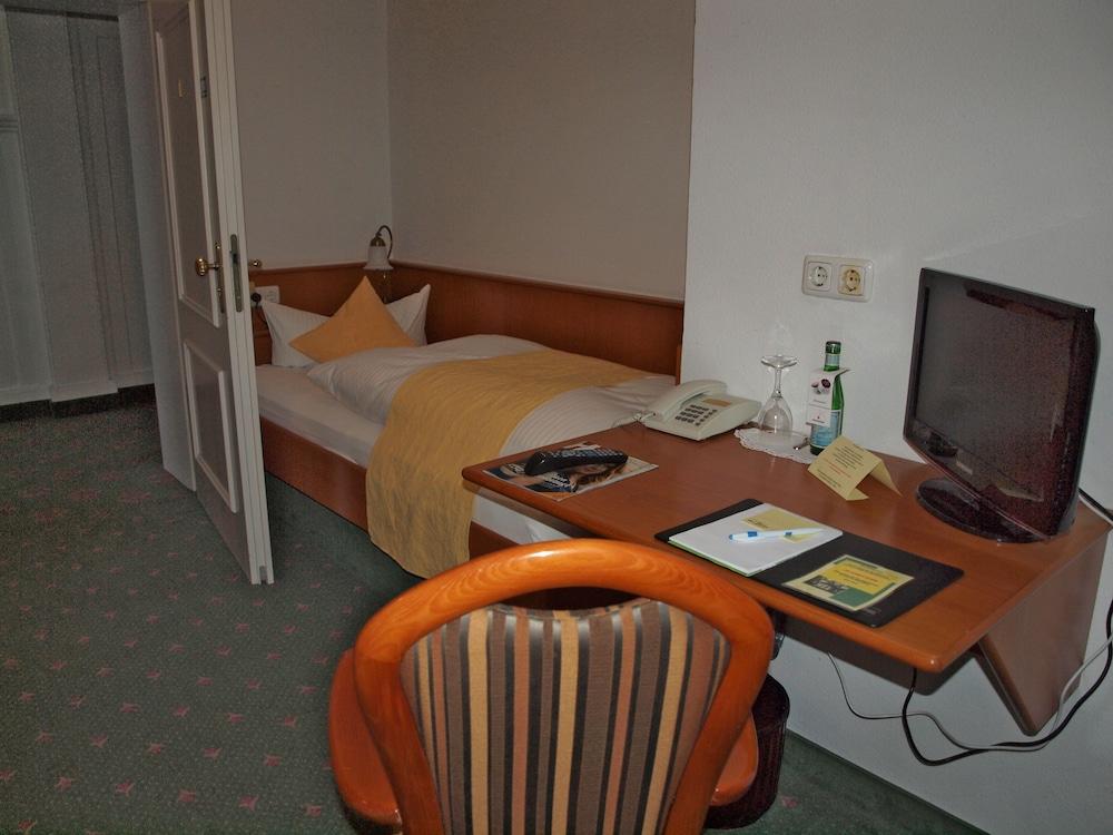 Hotel Bellevue Schmölln