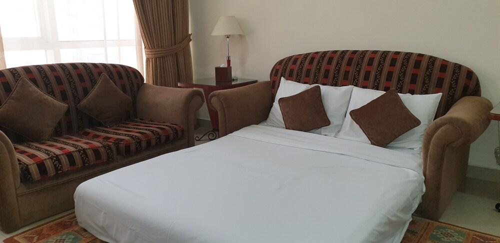 Mourouj Hotel Apartments