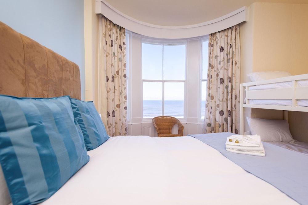 The Clarence Gardens Hotel