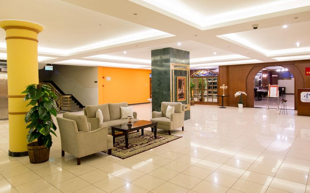 The Panari Hotel - Near Jomo Kenyatta International Airport