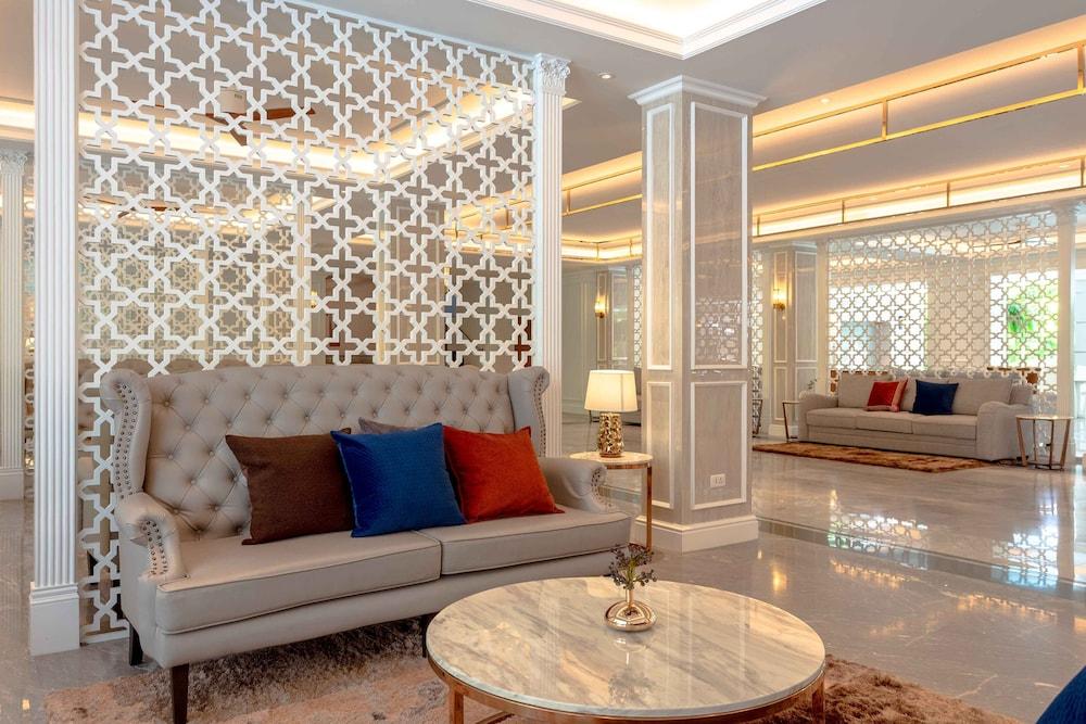 The Beverly Hotel Pattaya