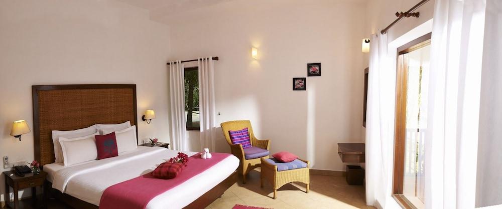 Club Mahindra Ashtamudi