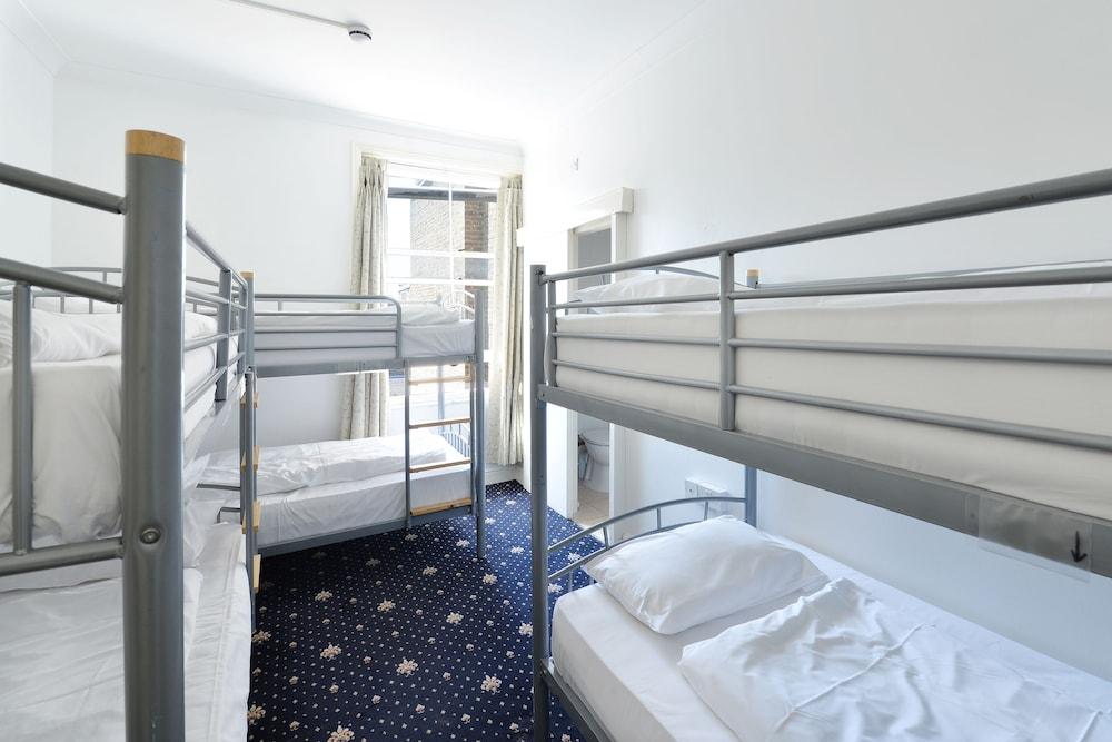 Gallery Hyde Park Hostel