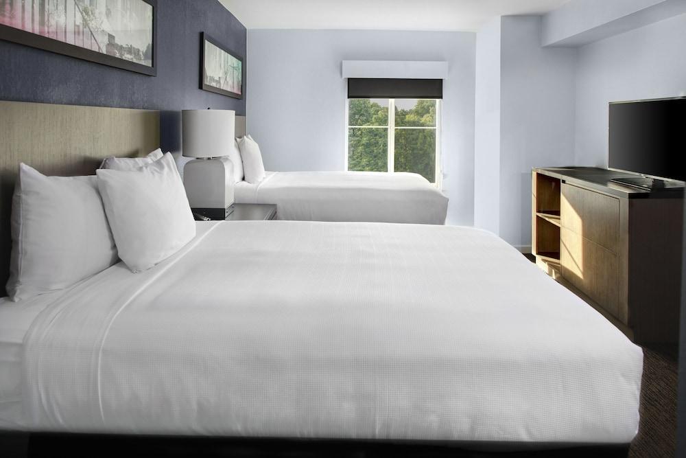 Hyatt House Richmond / Short Pump