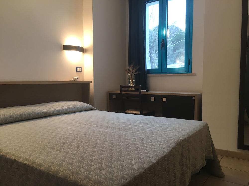 Riviera Hotel Residence