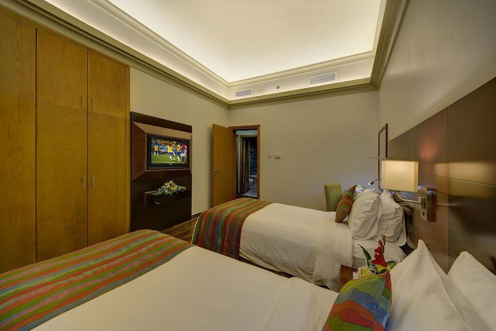 Al Khoory Hotel Apartments