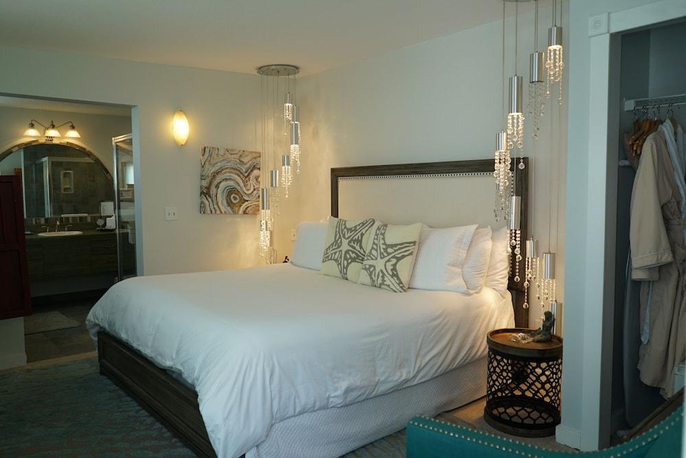 White Orchid Inn & Spa