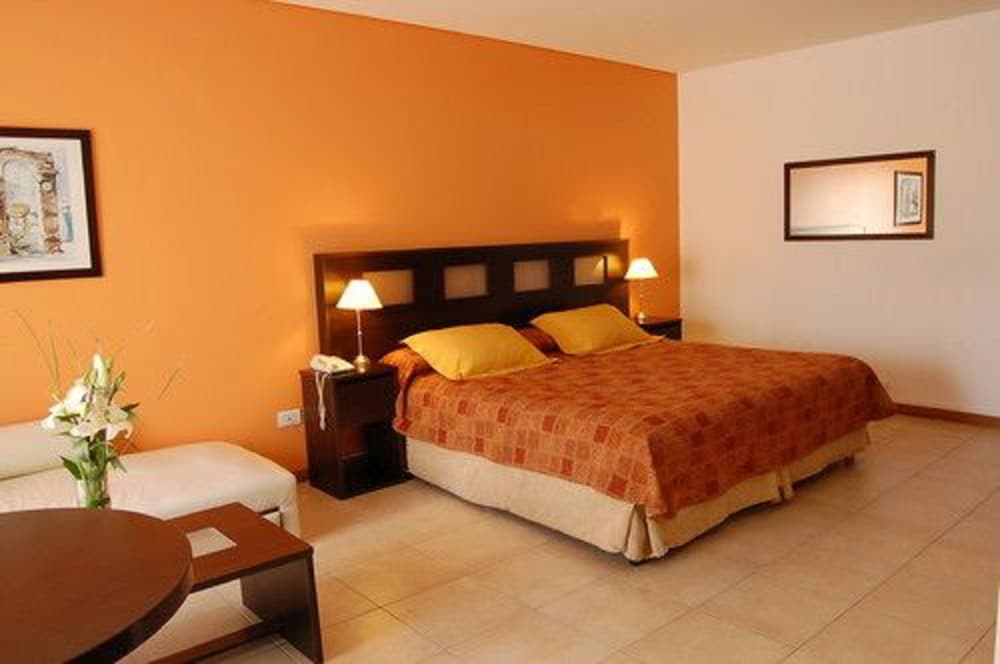 Sures Belgrano Suites