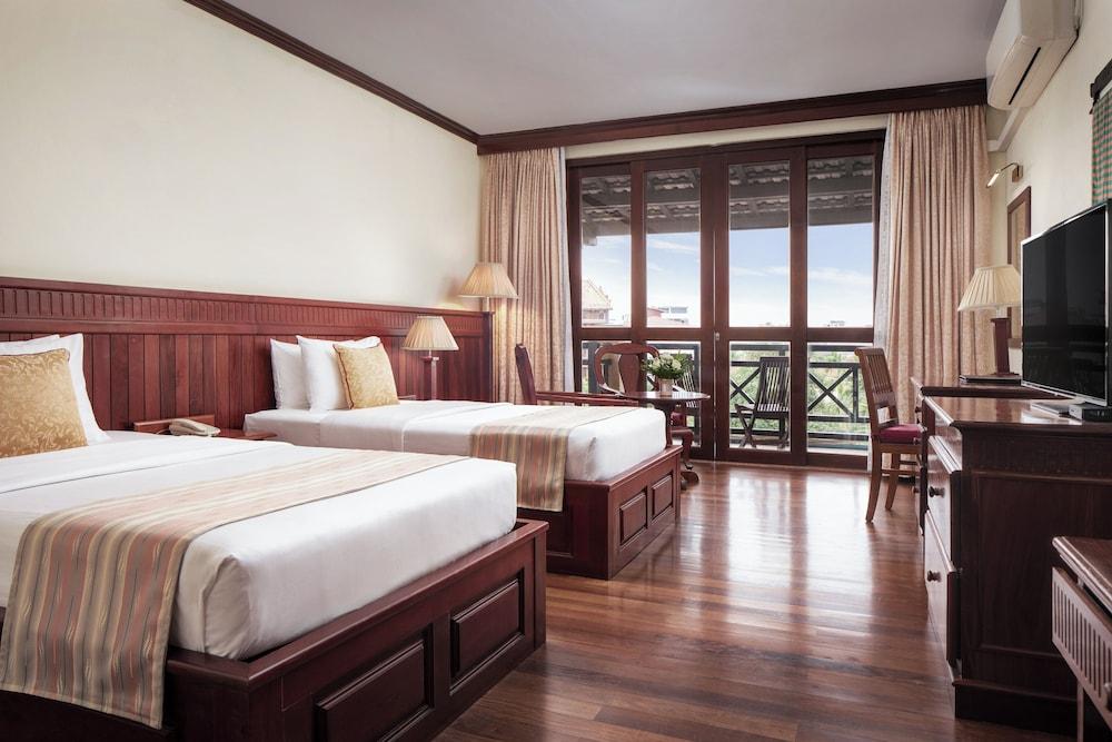 Angkor Paradise Hotel