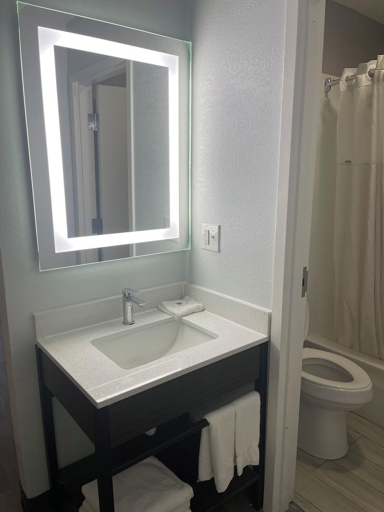 Motel 6 East Ridge, TN