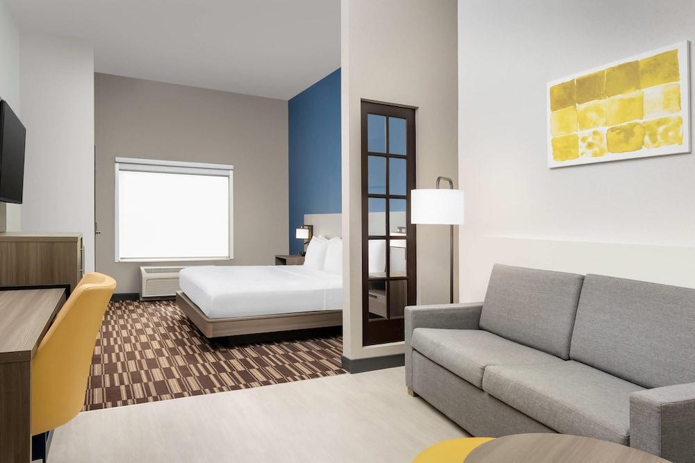 Comfort Suites Lake City