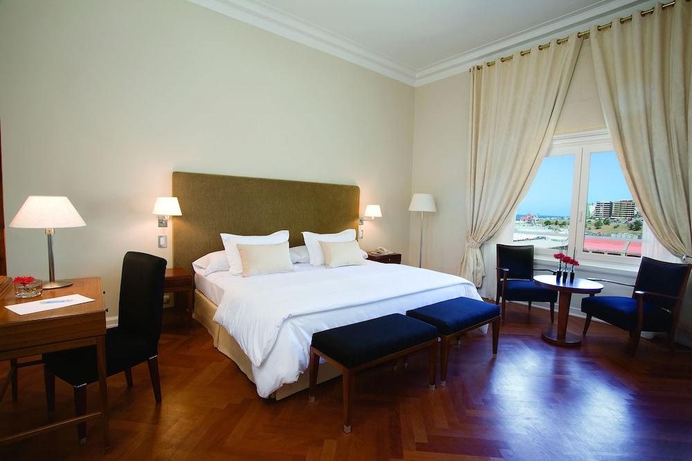 NH Gran Hotel Provincial