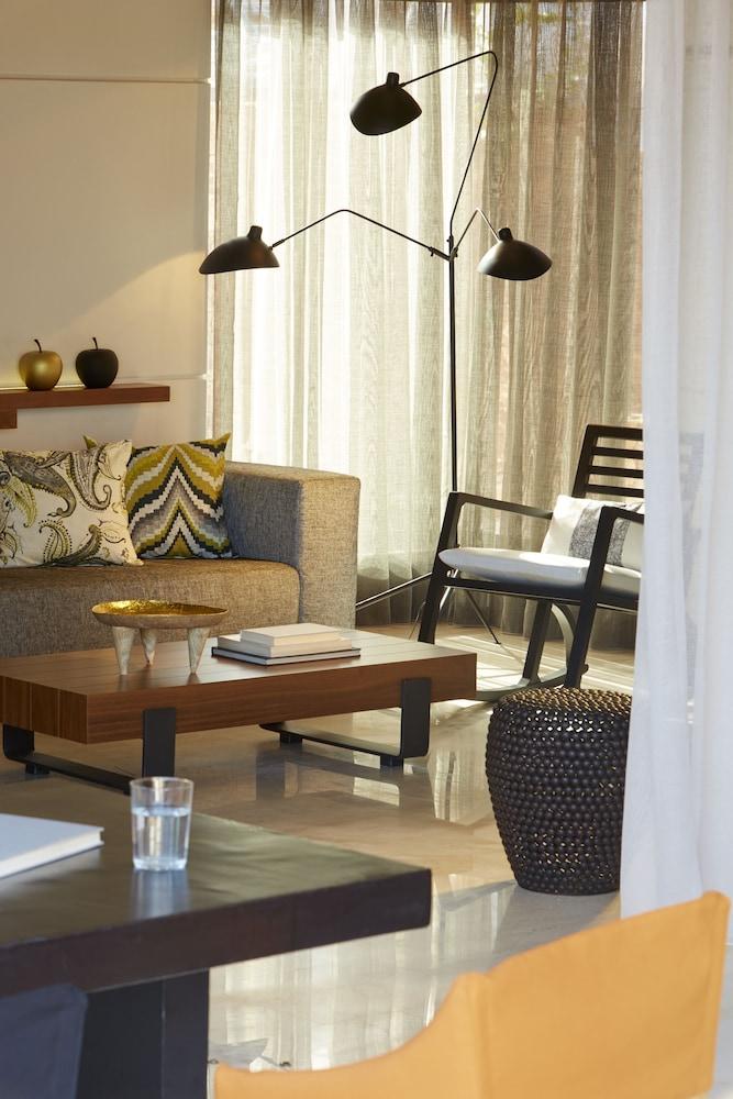 Domes of Elounda, Autograph Collection