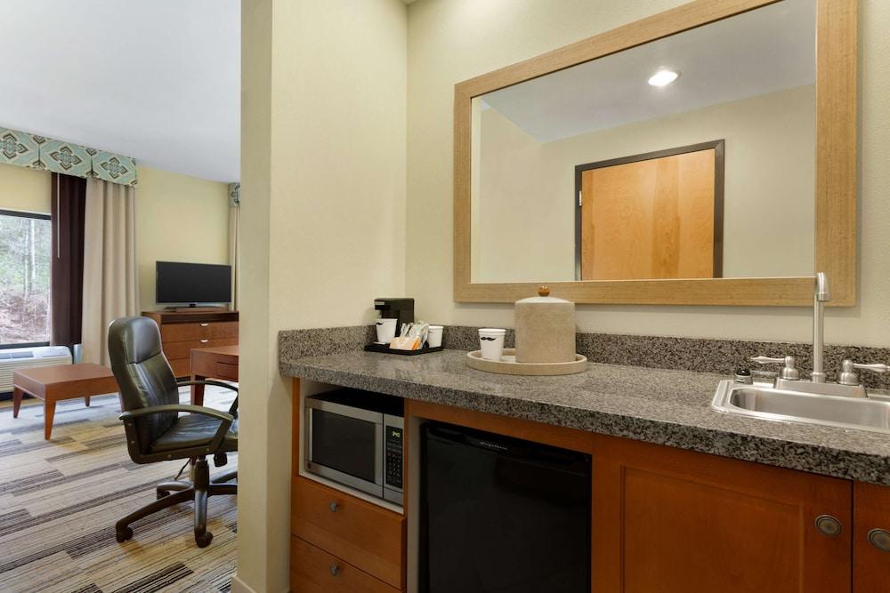 Hampton Inn & Suites Birmingham East Irondale