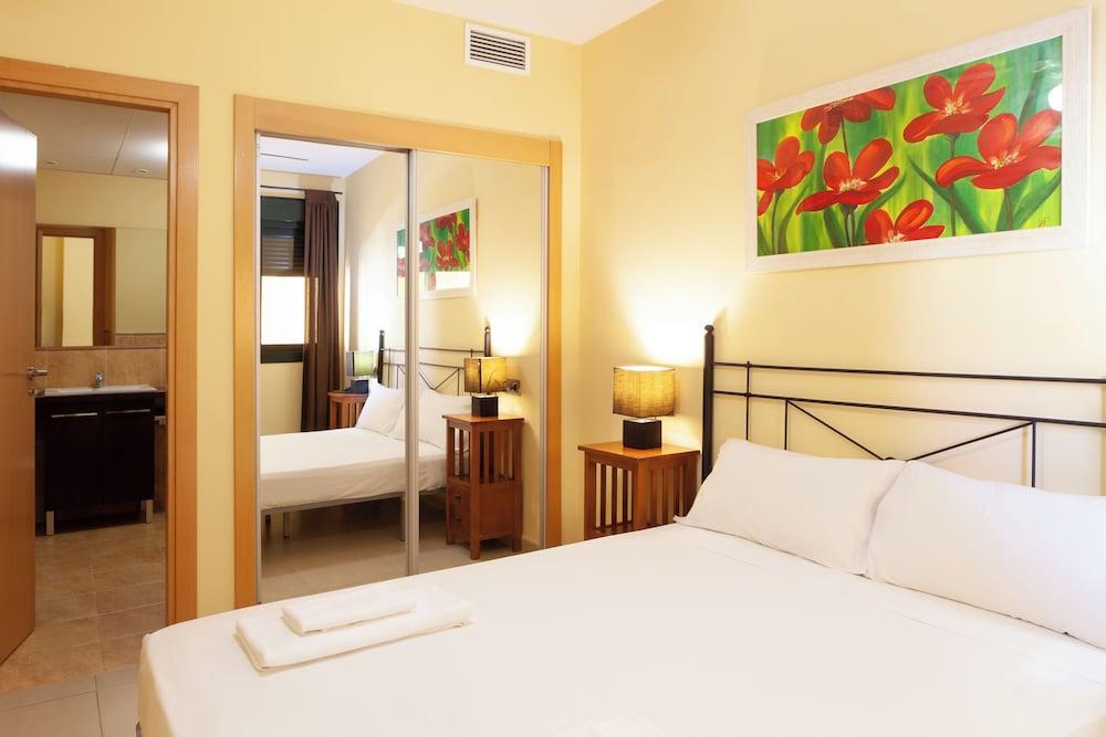 Apartamentos Playamarina