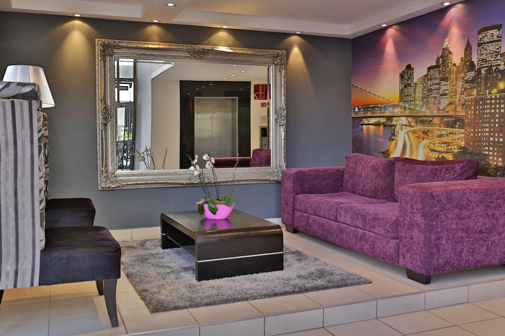 WeStay Westpoint Apartments