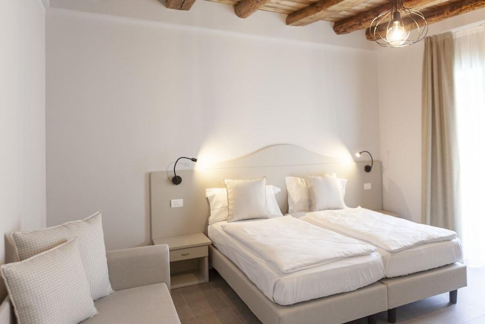 epOche Hotel Zanella 1889