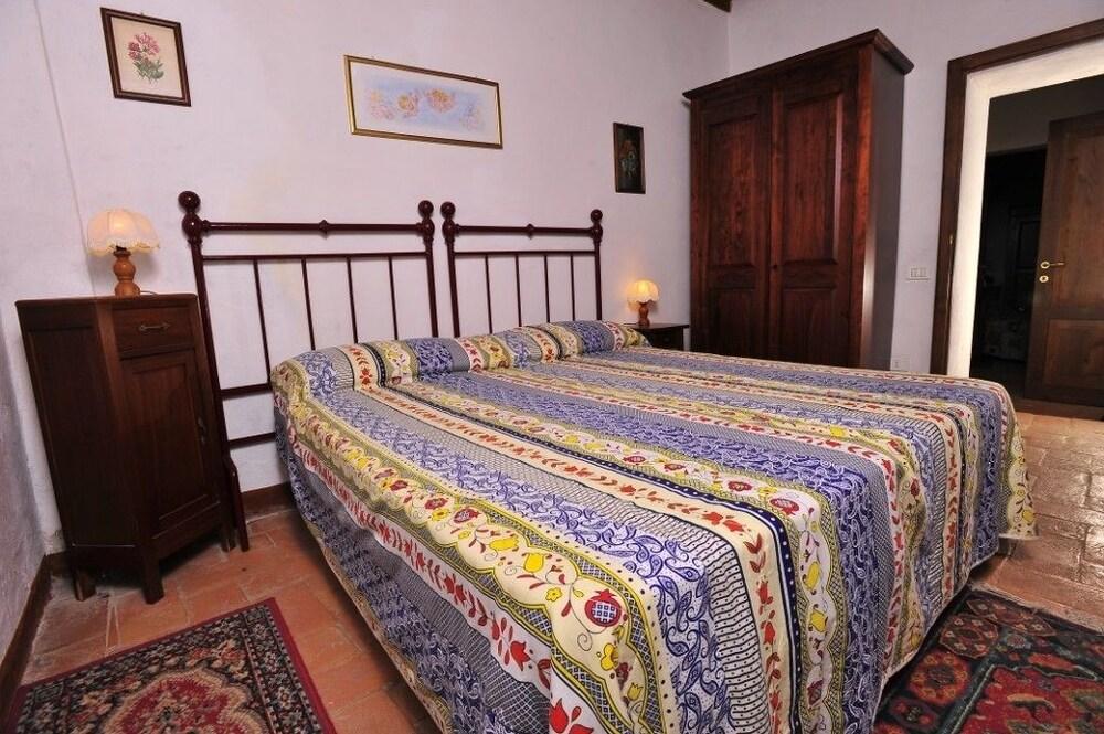 Castello di Monteliscai