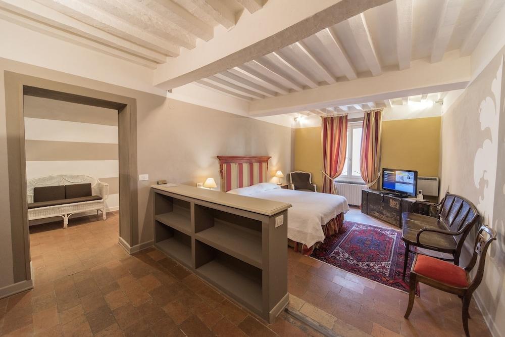 Palazzo Dalla Rosa Prati