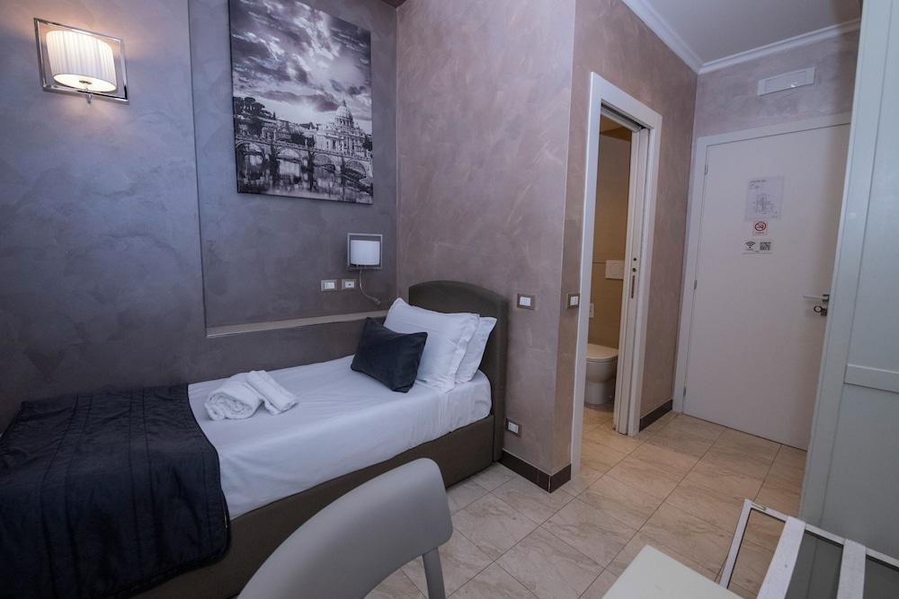 Aelius B&B by Roma Inn