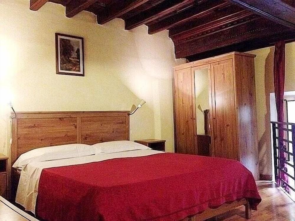 Al Pantheon con Thomas Mann