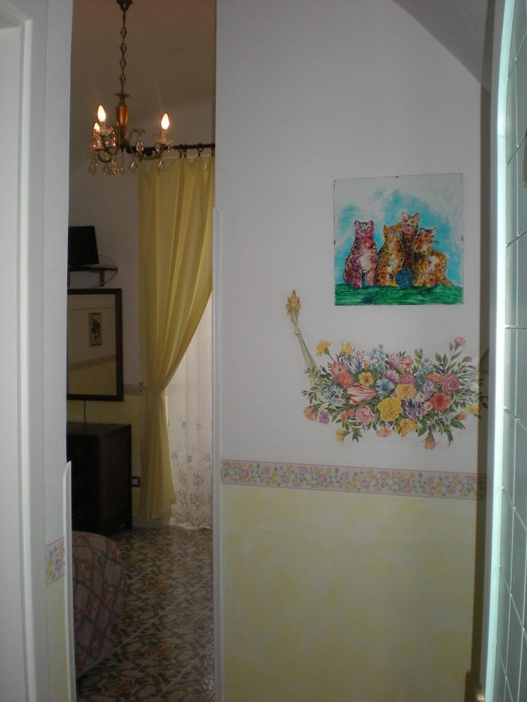 Gallery image 2