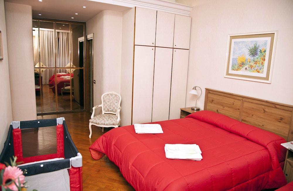 Kosher B&B The Home in Rome