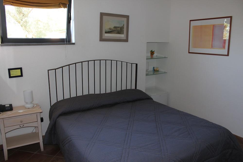 Flegrea House - Casa Rosa