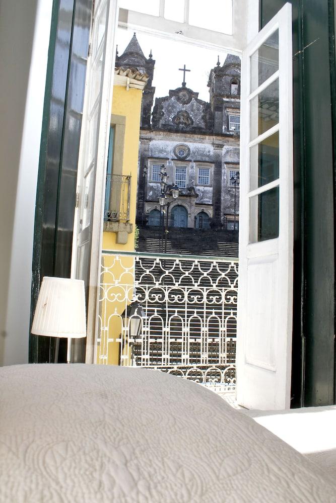 Studio Do Carmo Boutique Hotel