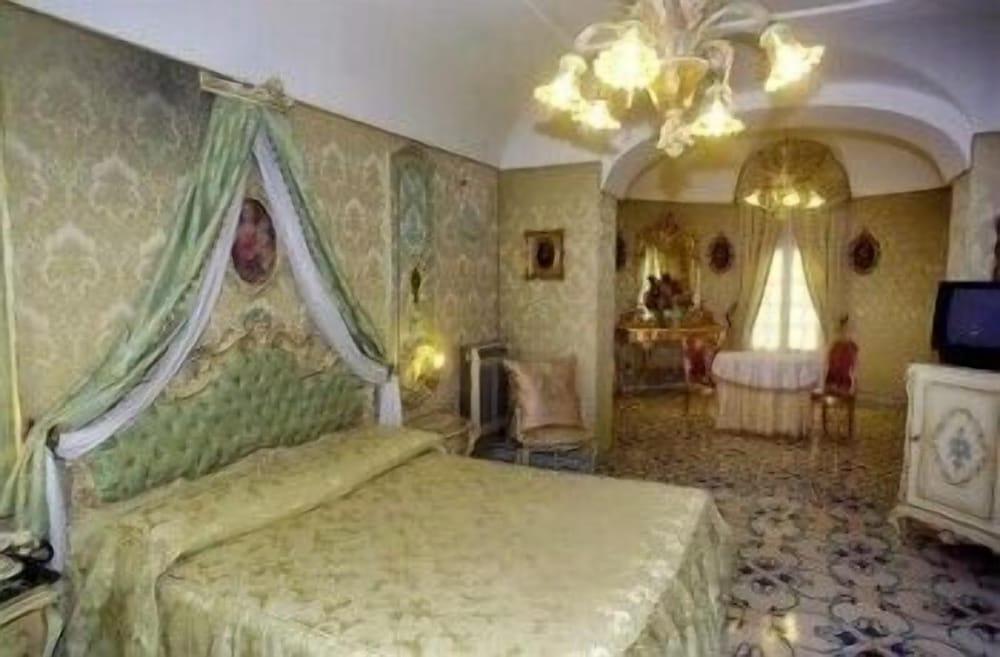 Grand Hotel La Sonrisa