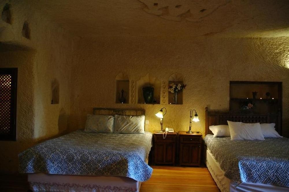 Elkep Evi Cave Hotel