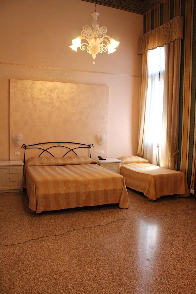 Lion Morosini Palace