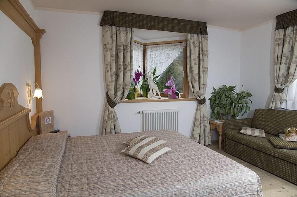 Lupo Bianco Wellness & Walking Hotel