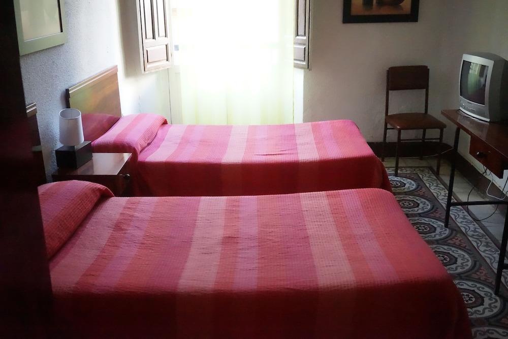 Hostal Pensión Antares