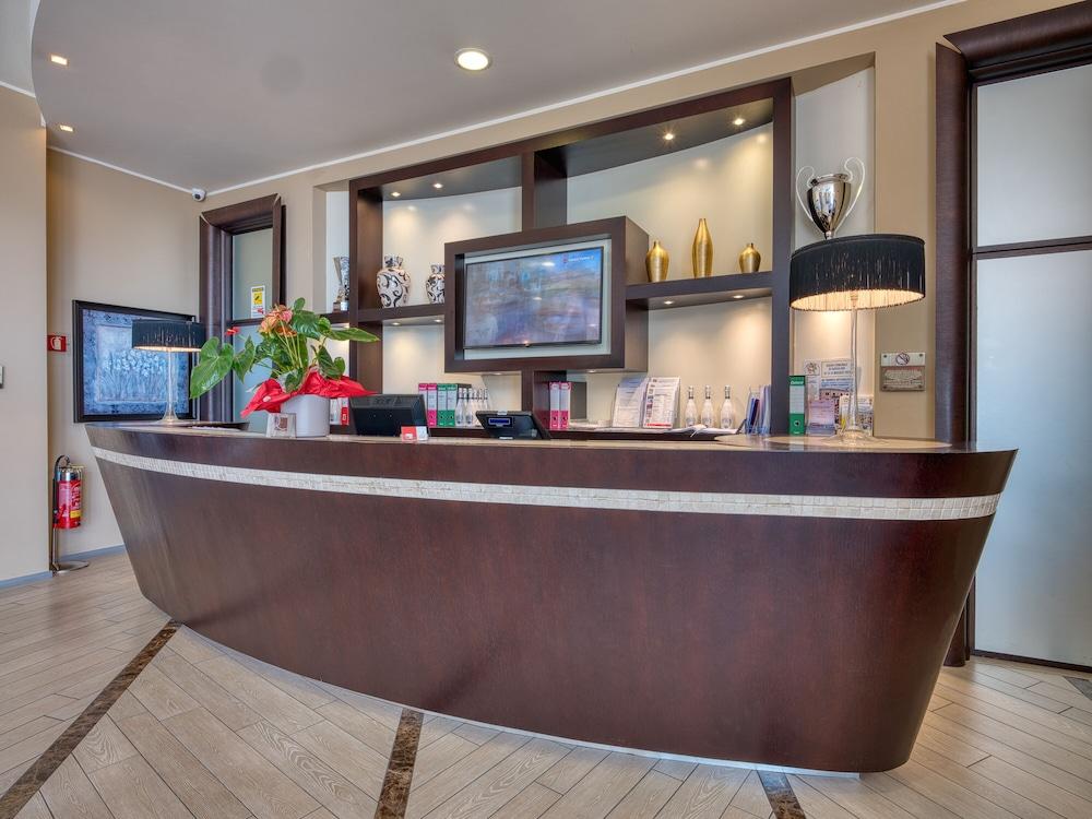 Parc Hotel Germano Suites