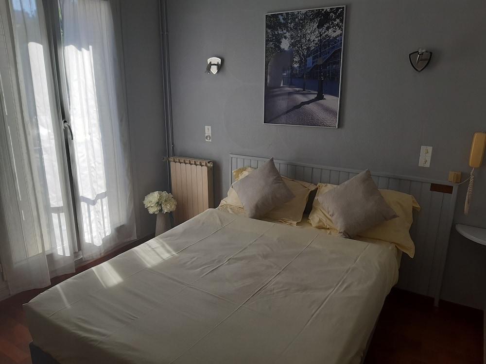 Hotel Aunis-Saintonge