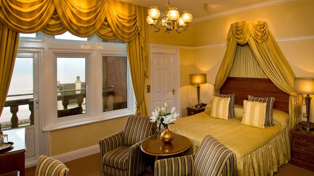 The Victoria Hotel & Source Spa