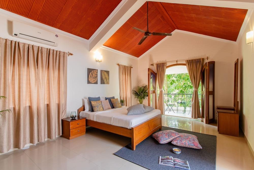 Aguada Anchorage - The Villa Resort