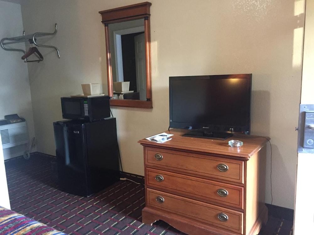 Budget Inn Madill