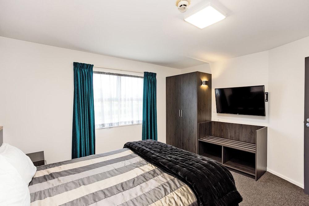 Balmoral Lodge Motel