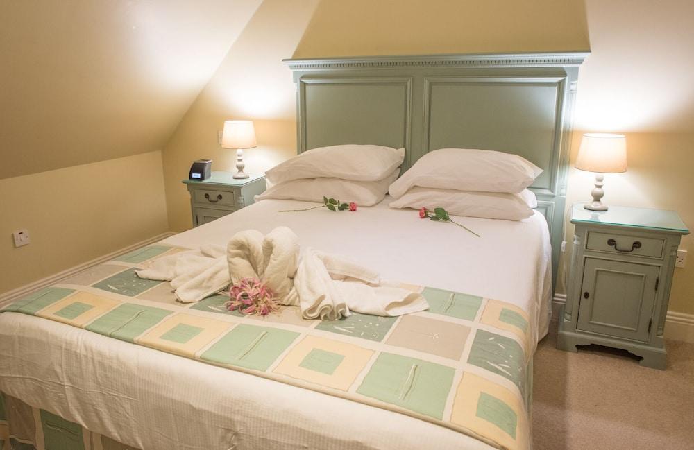 East Clare Golf Village