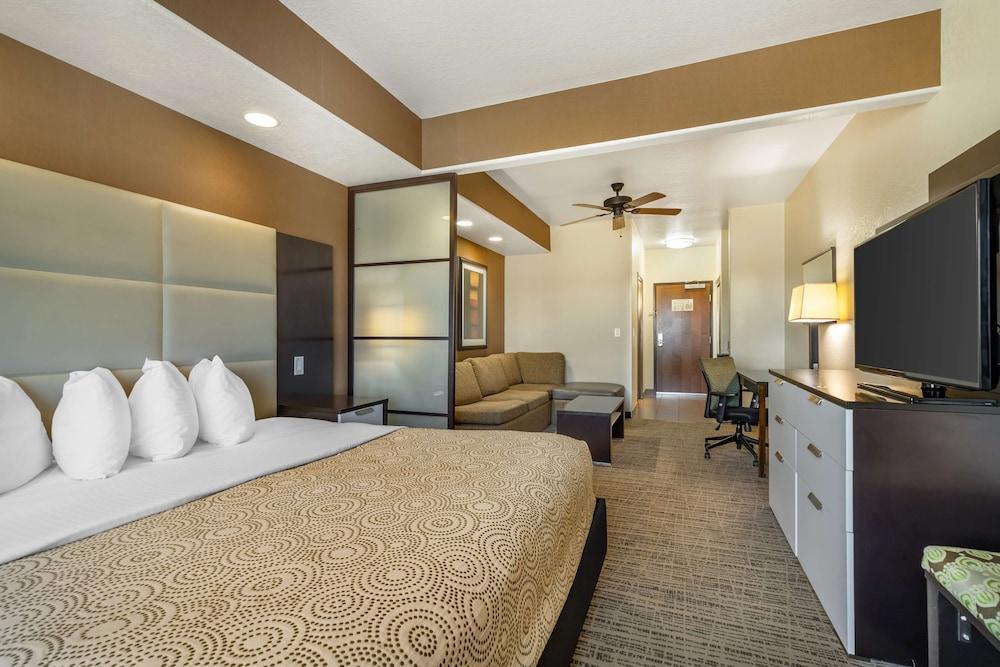 Best Western Plus Lackland Hotel & Suites