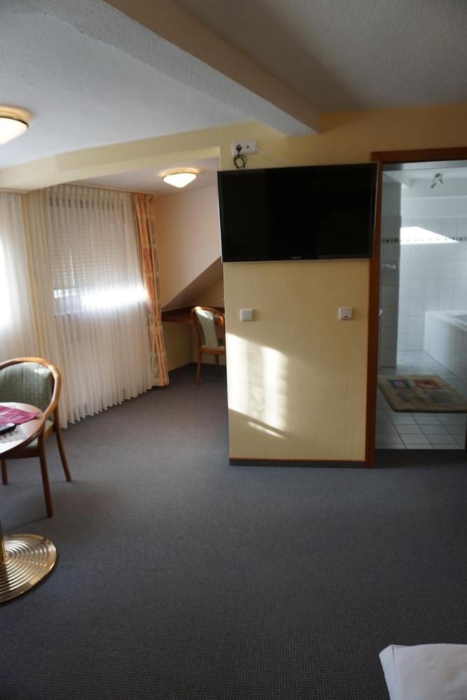 Hotel Weinhaus Grebel