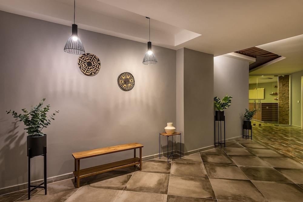 White City Beach - Adults Only