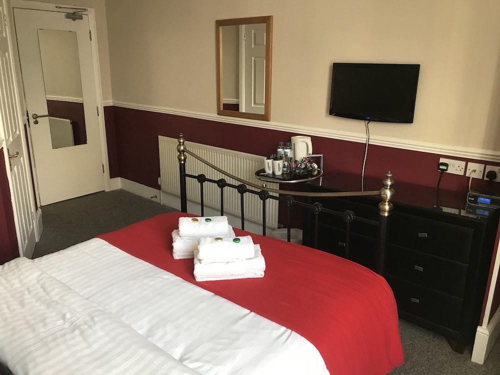 Kempfield House Hotel