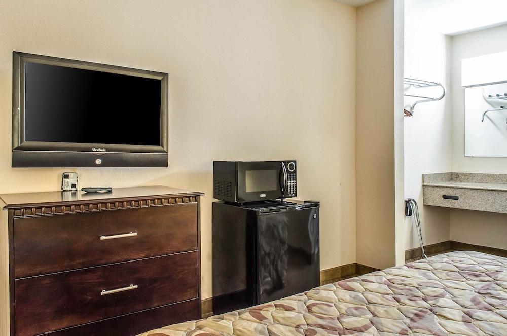 Rodeway Inn Shippensburg I-81