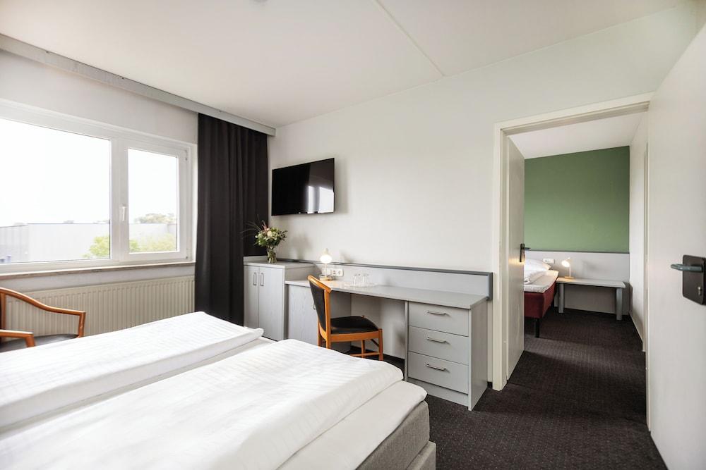 Good Morning + Bad Oldesloe