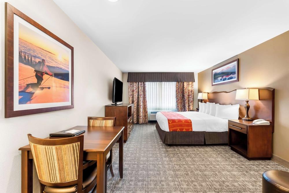 Best Western Rocky Mountain Lodge