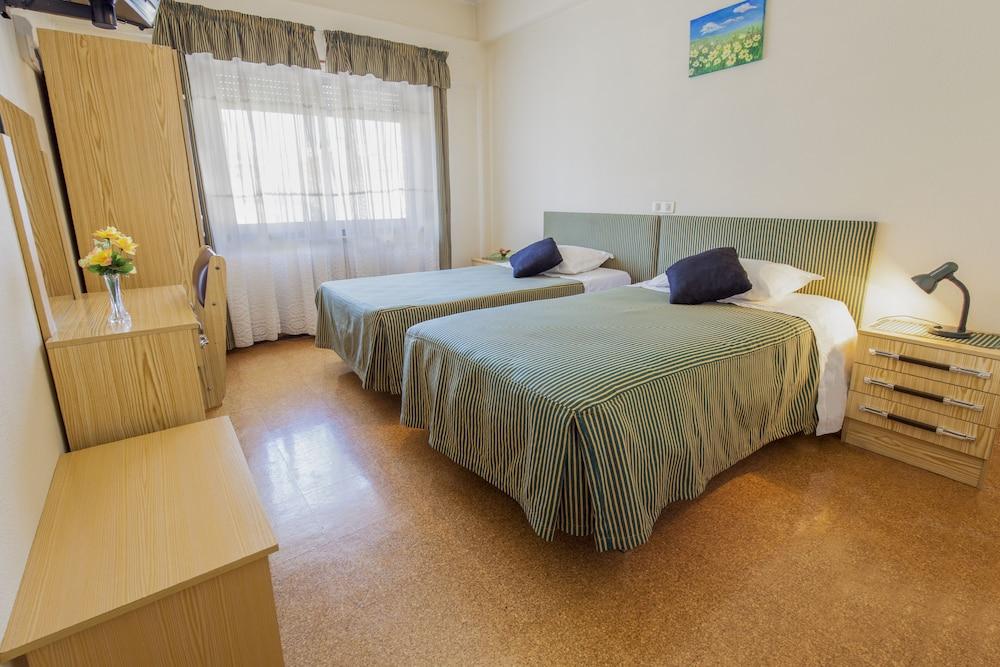 Pereira Hostel & Guesthouse