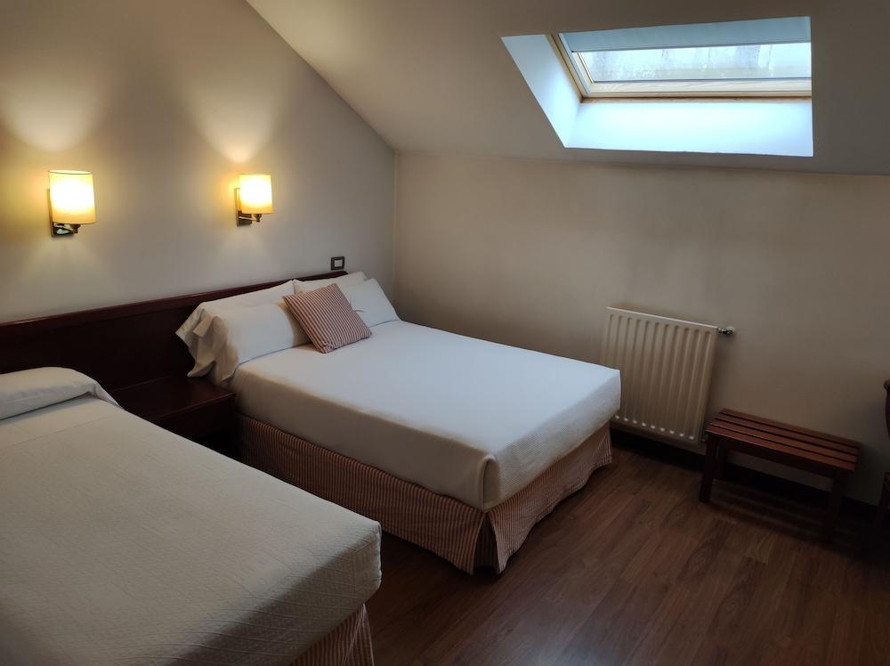 Hotel Compostela Vigo